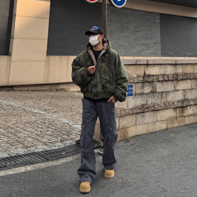 Fakeyoung