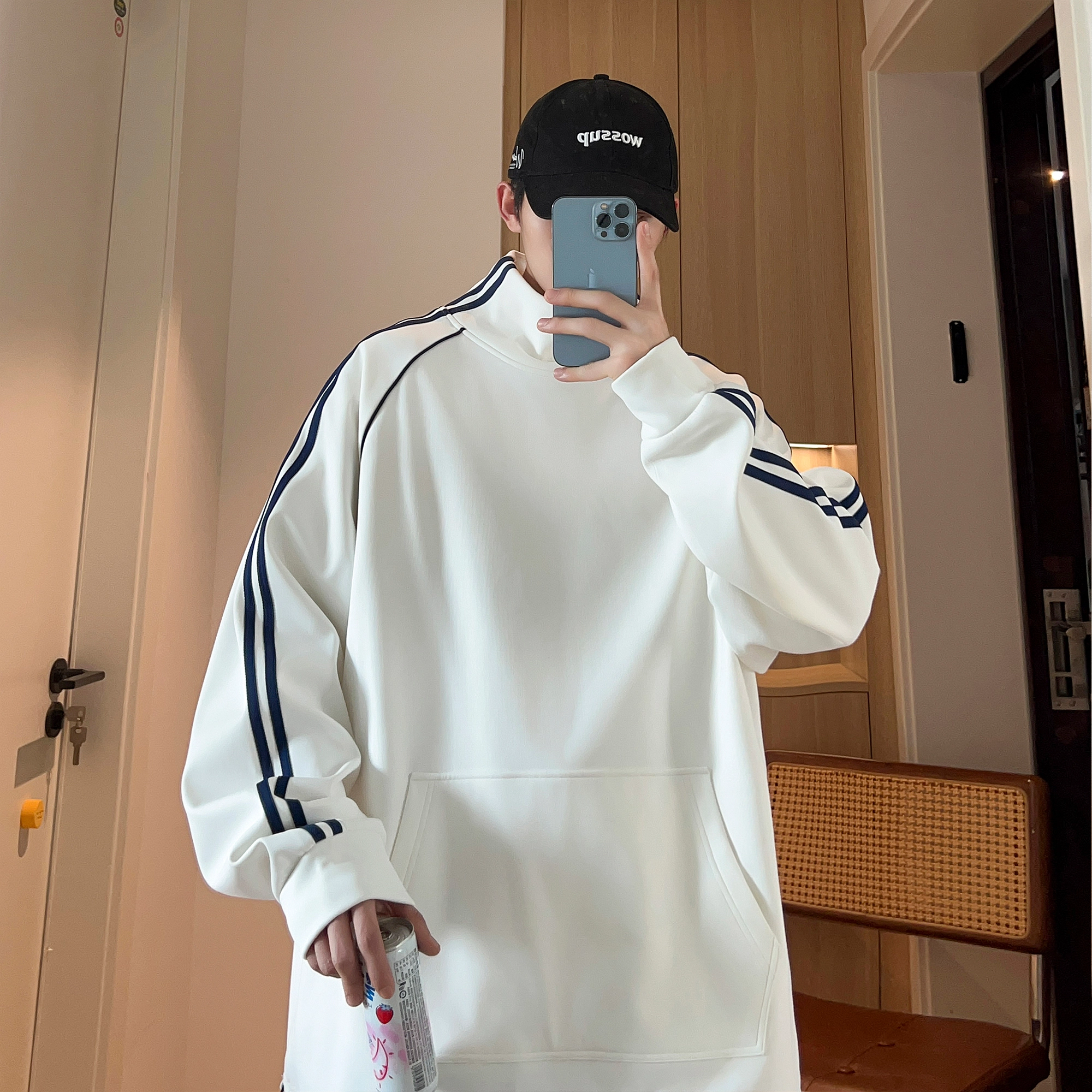 Fakeyoung