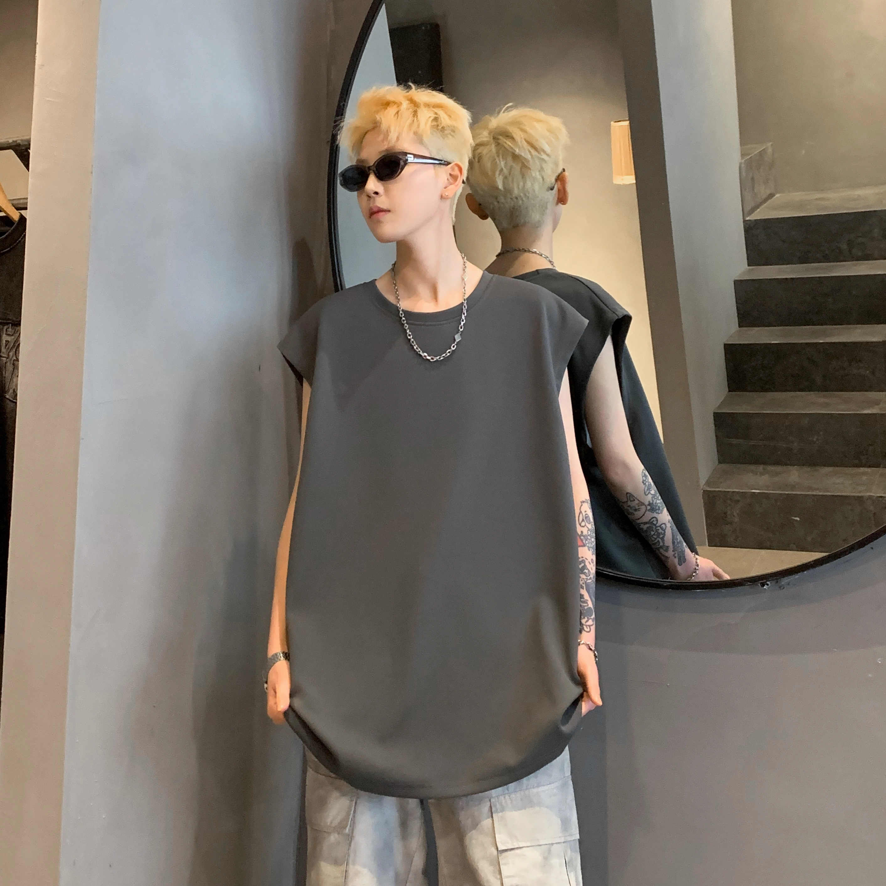 Fakeyoung