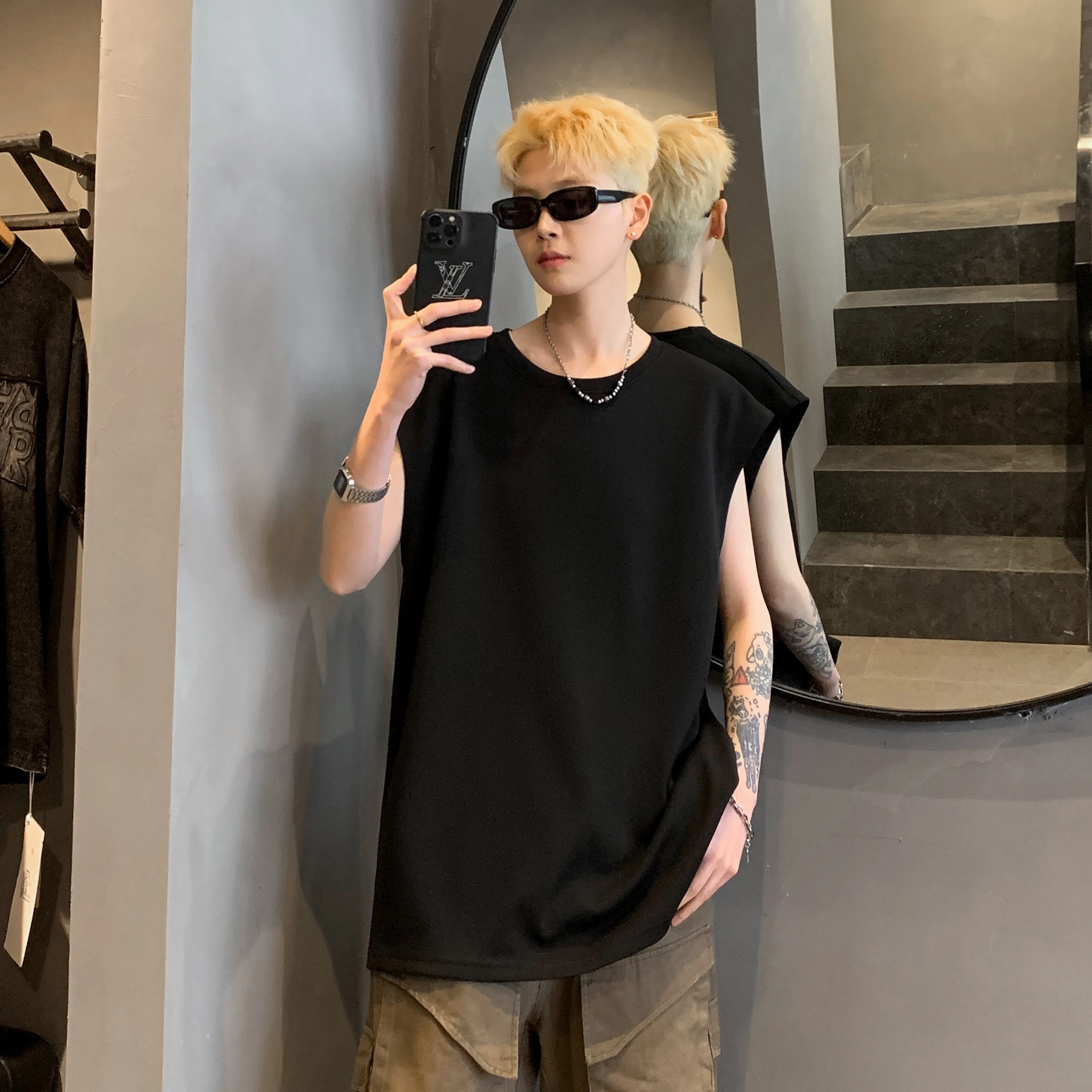 Fakeyoung