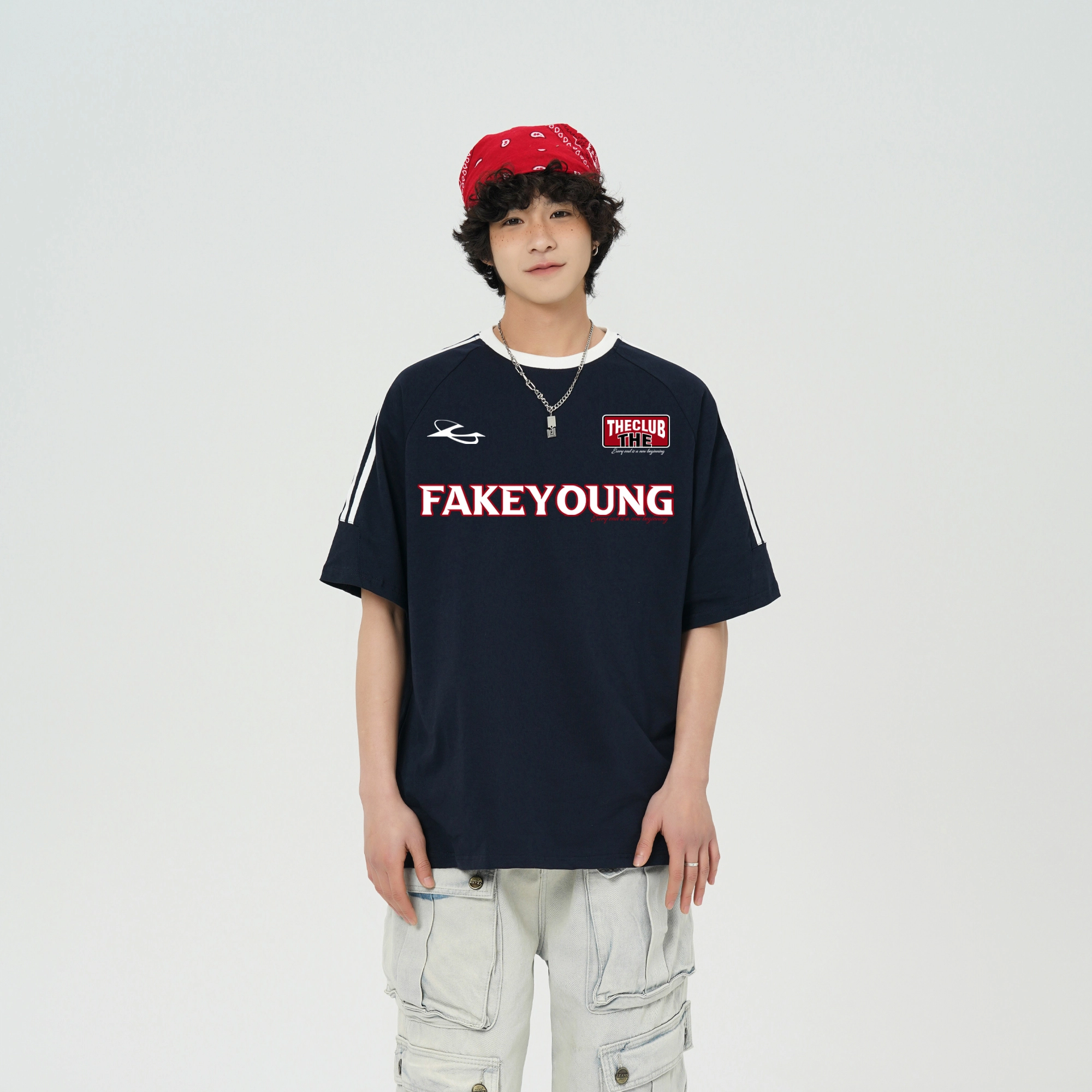 Fakeyoung LOGOT