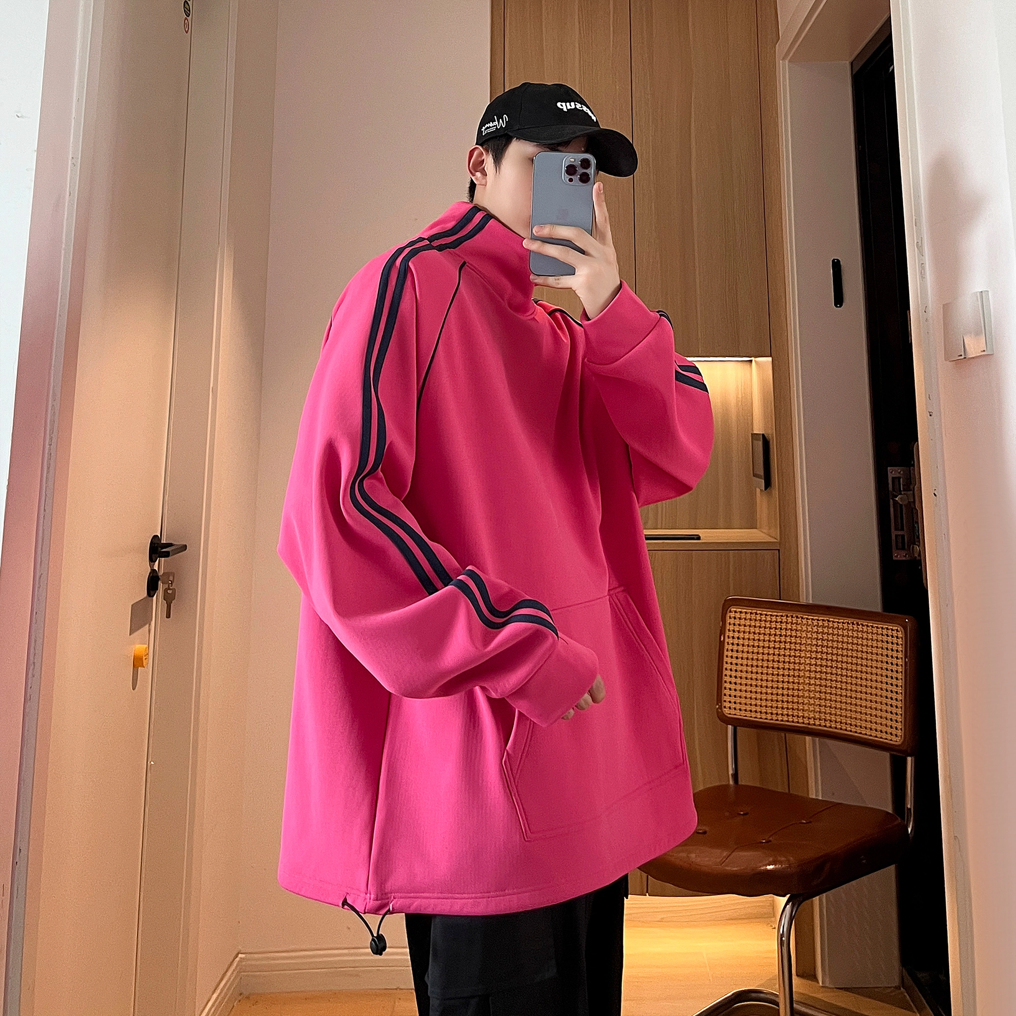 Fakeyoung