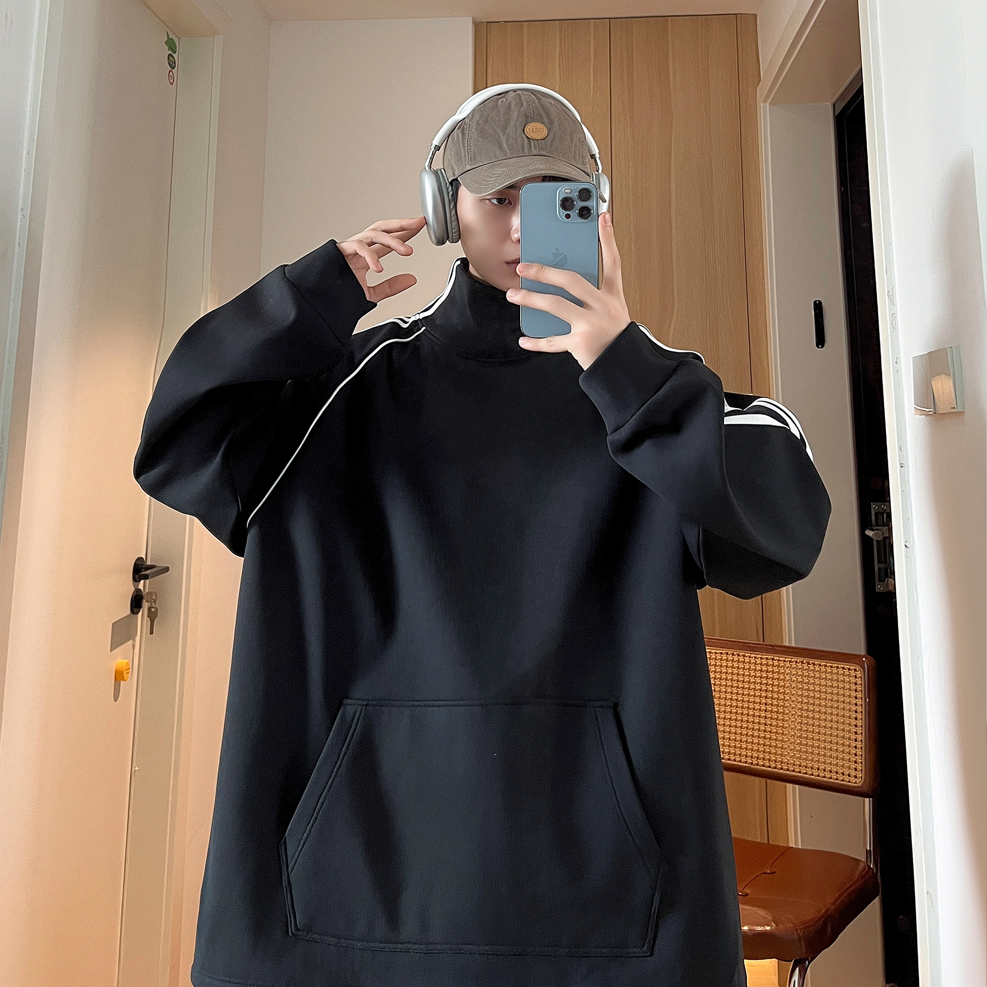 Fakeyoung