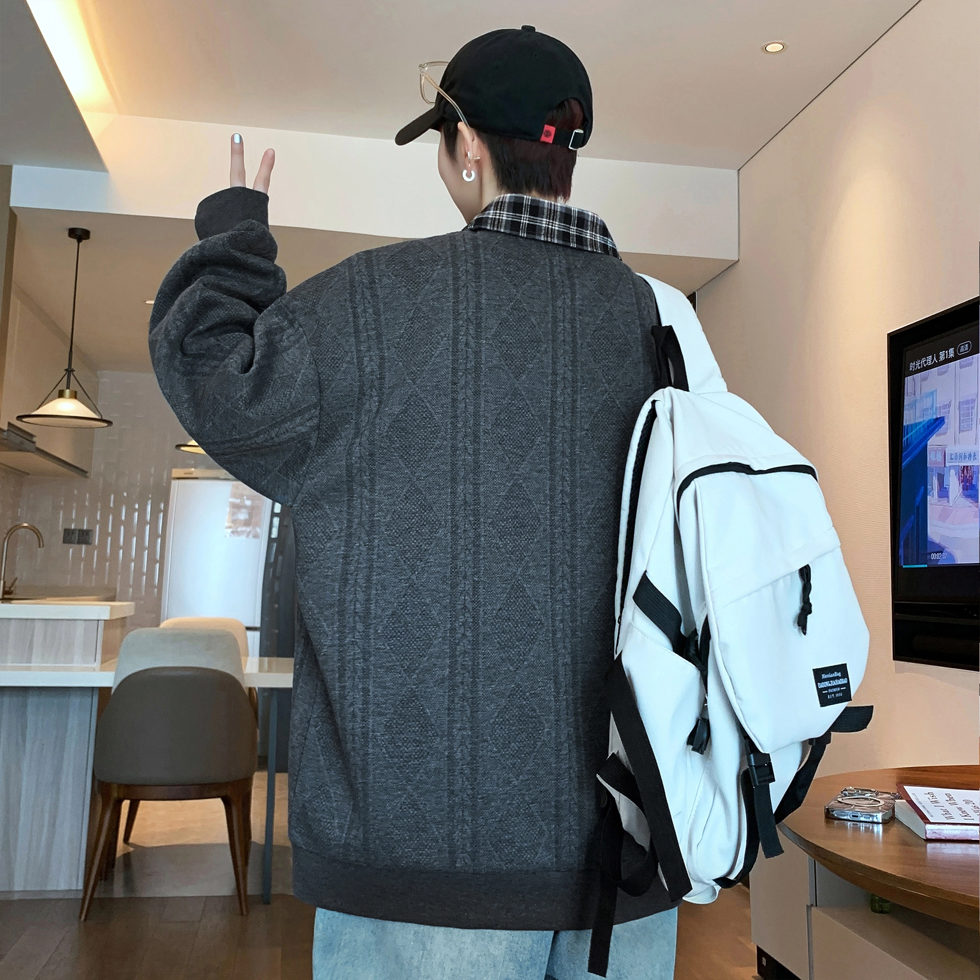 Fakeyoung cleanfitLOGO