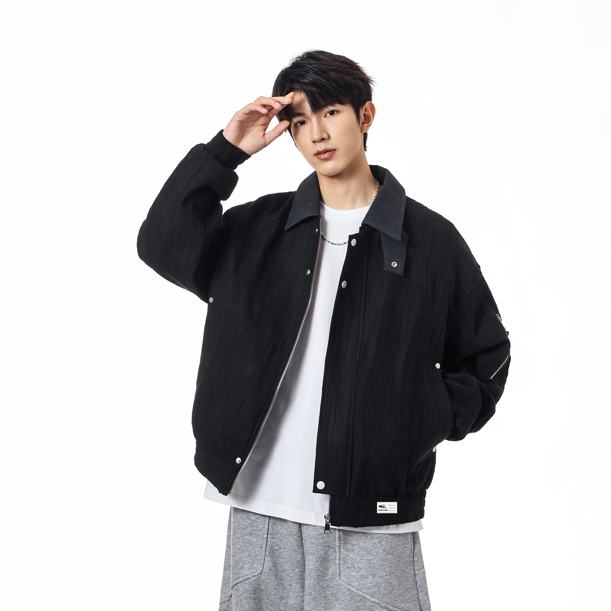 Fakeyoung