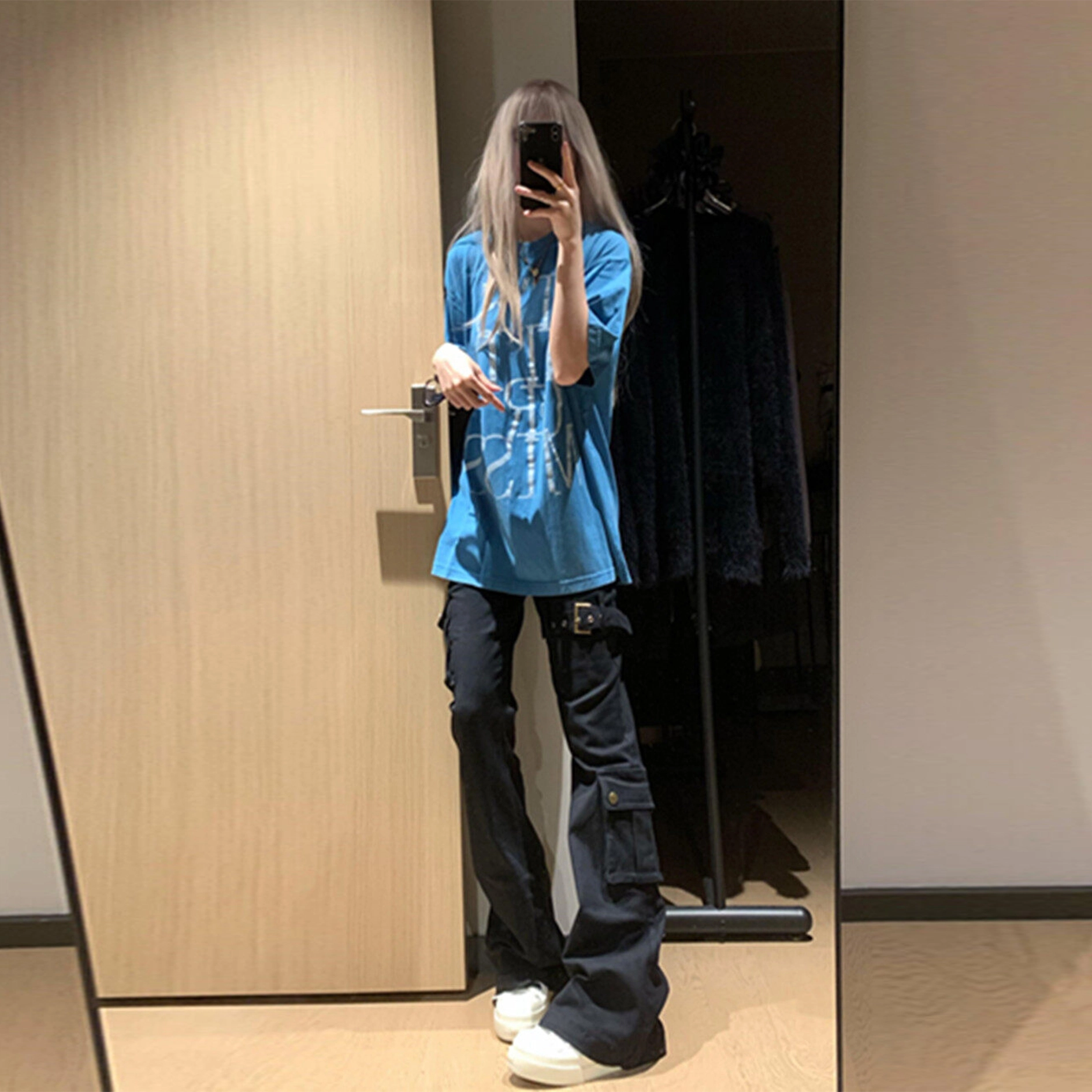 Fakeyoung