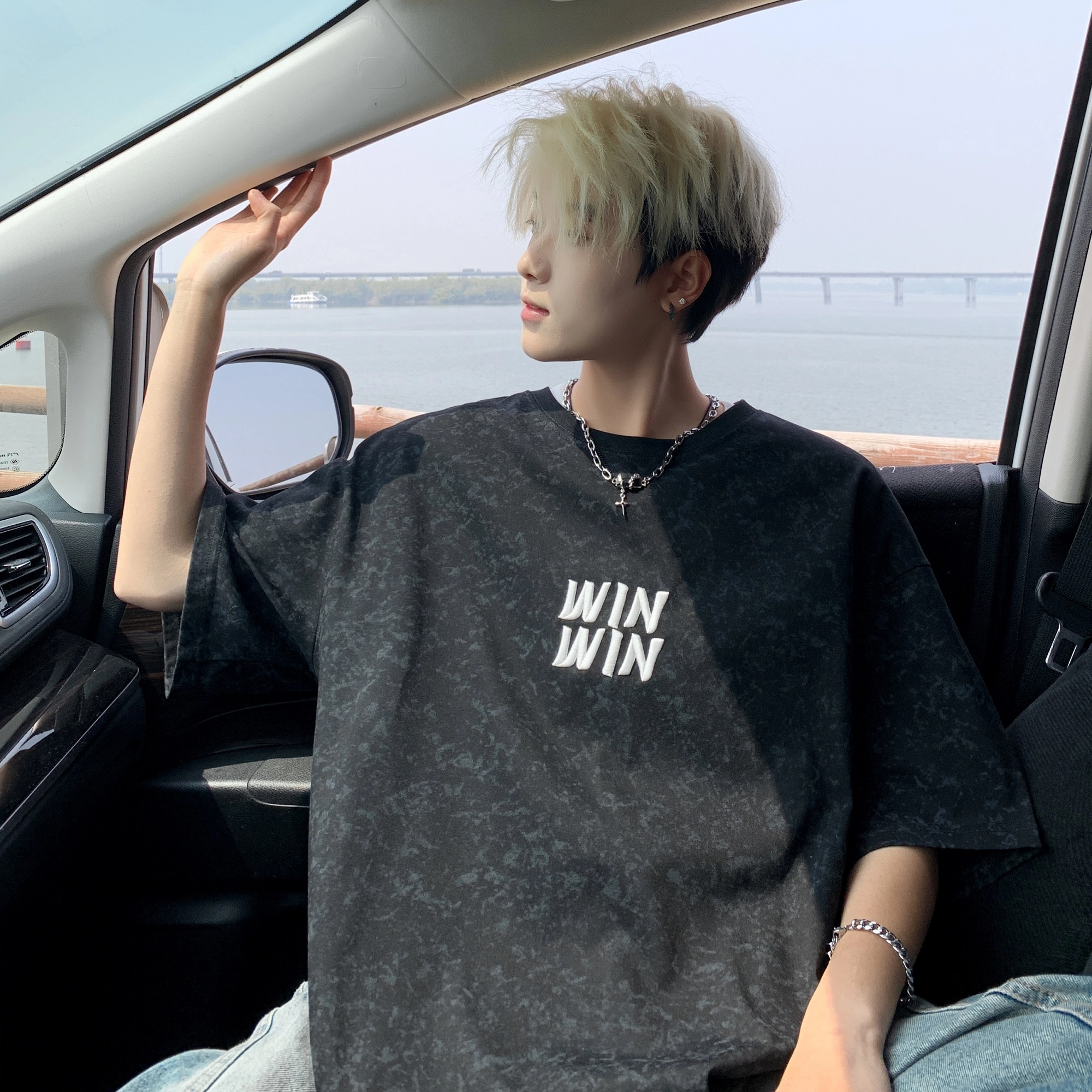 Fakeyoung T