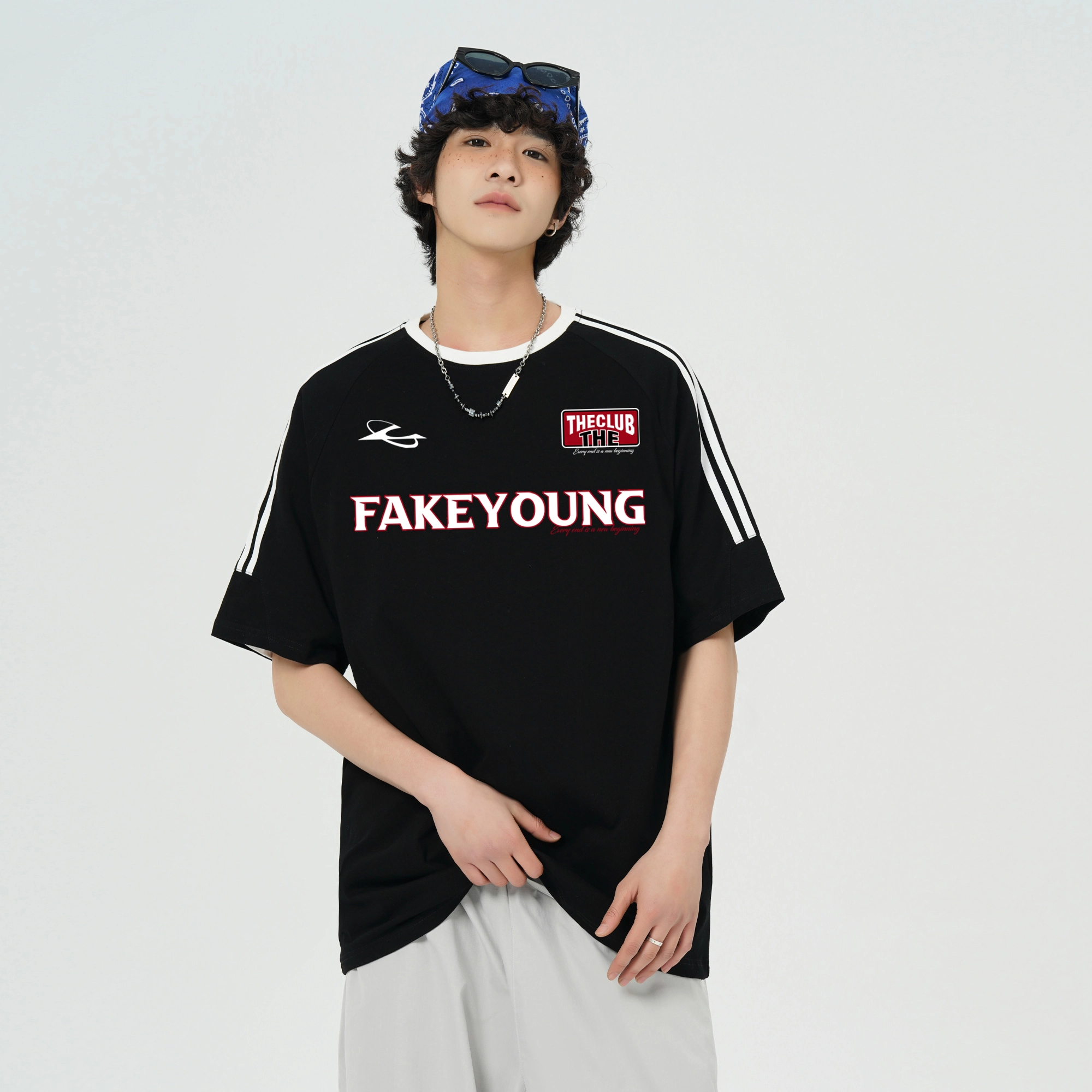 Fakeyoung LOGOT