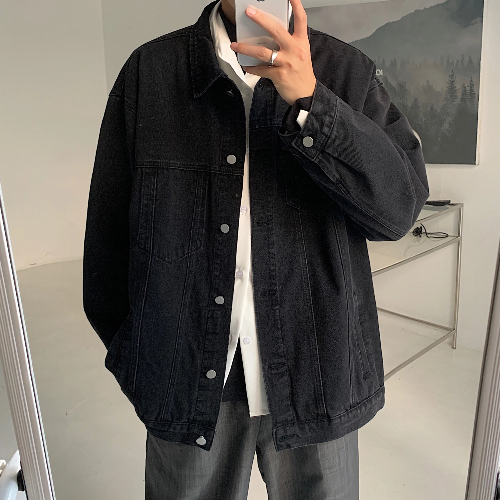 Fakeyoung