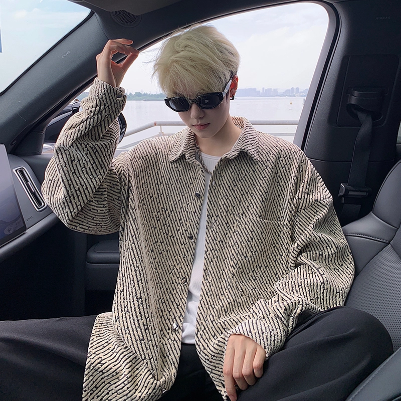 Fakeyoung