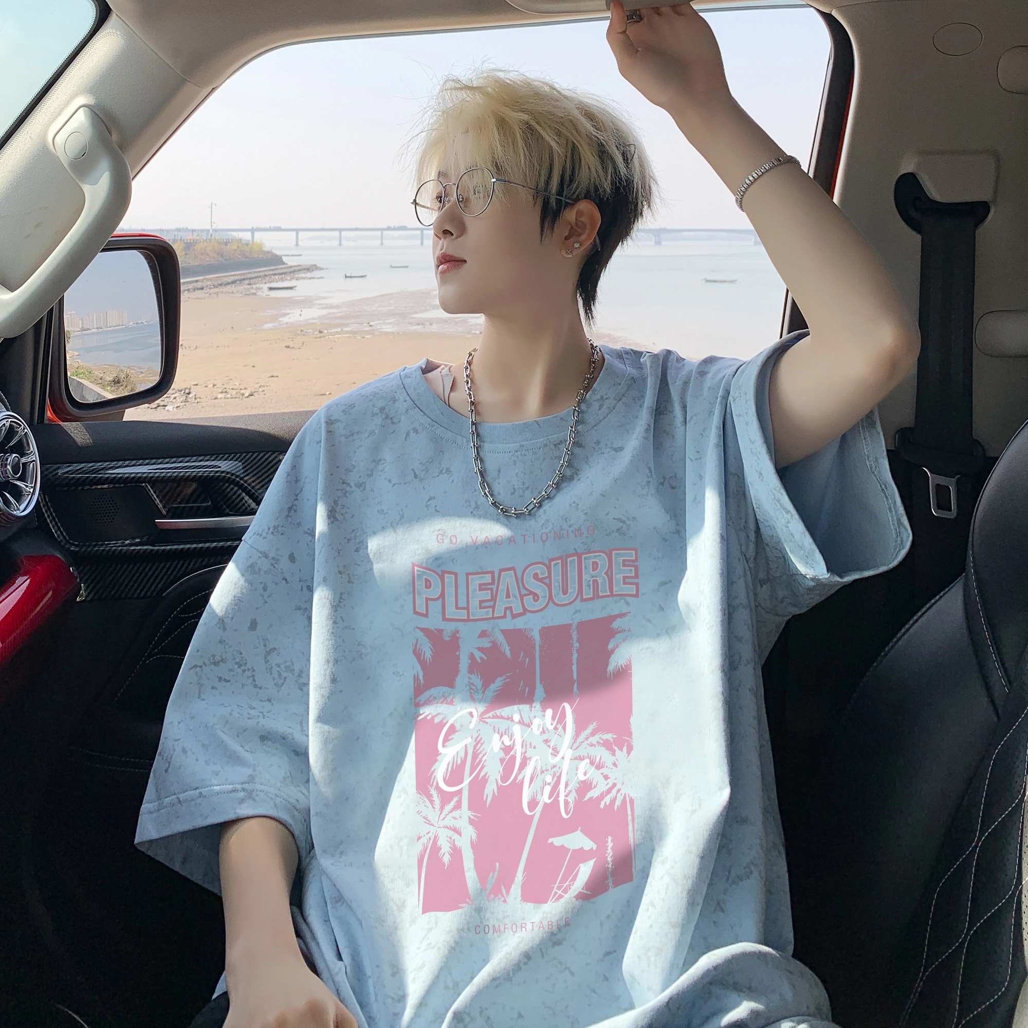 Fakeyoung T