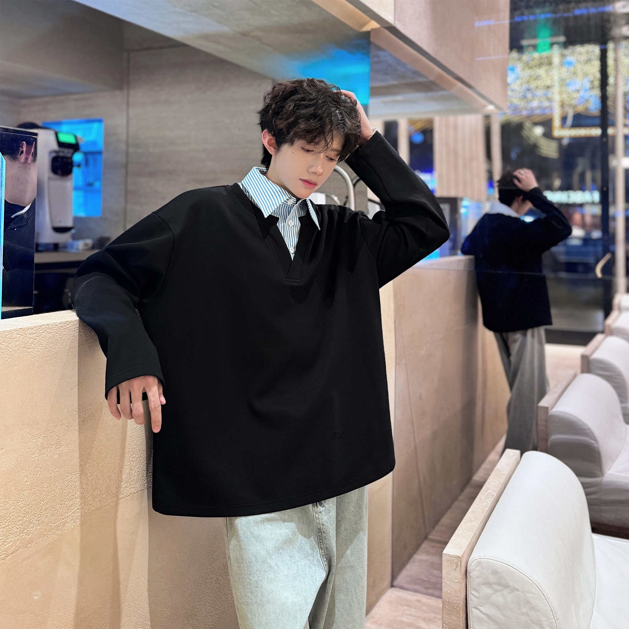 Fakeyoung