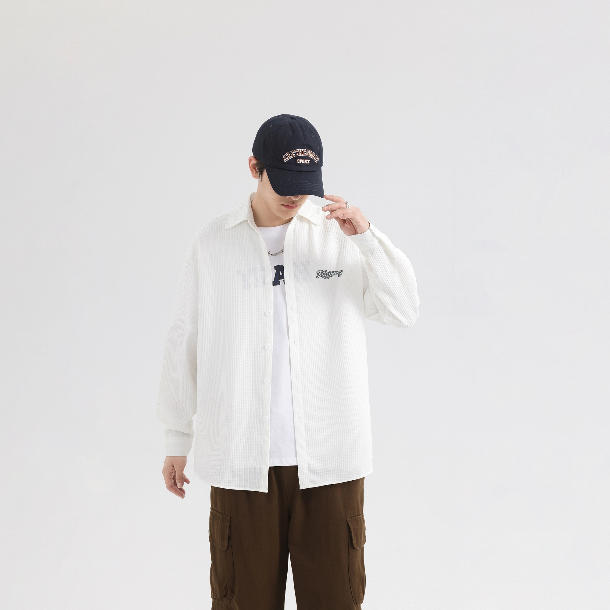 Fakeyoung logo