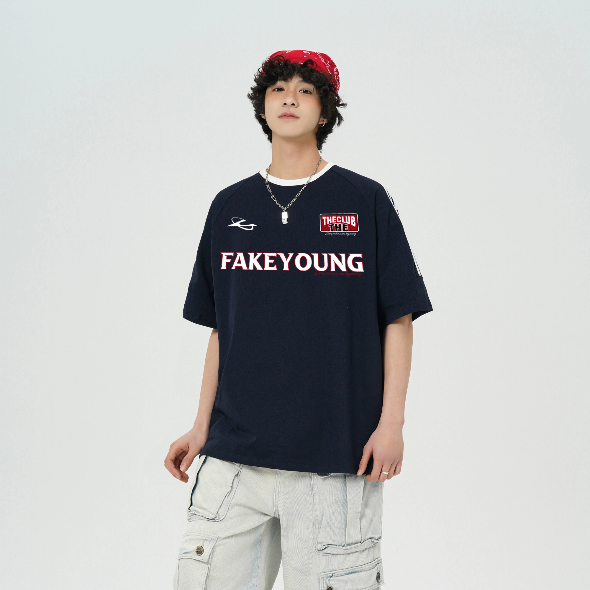 Fakeyoung LOGOT