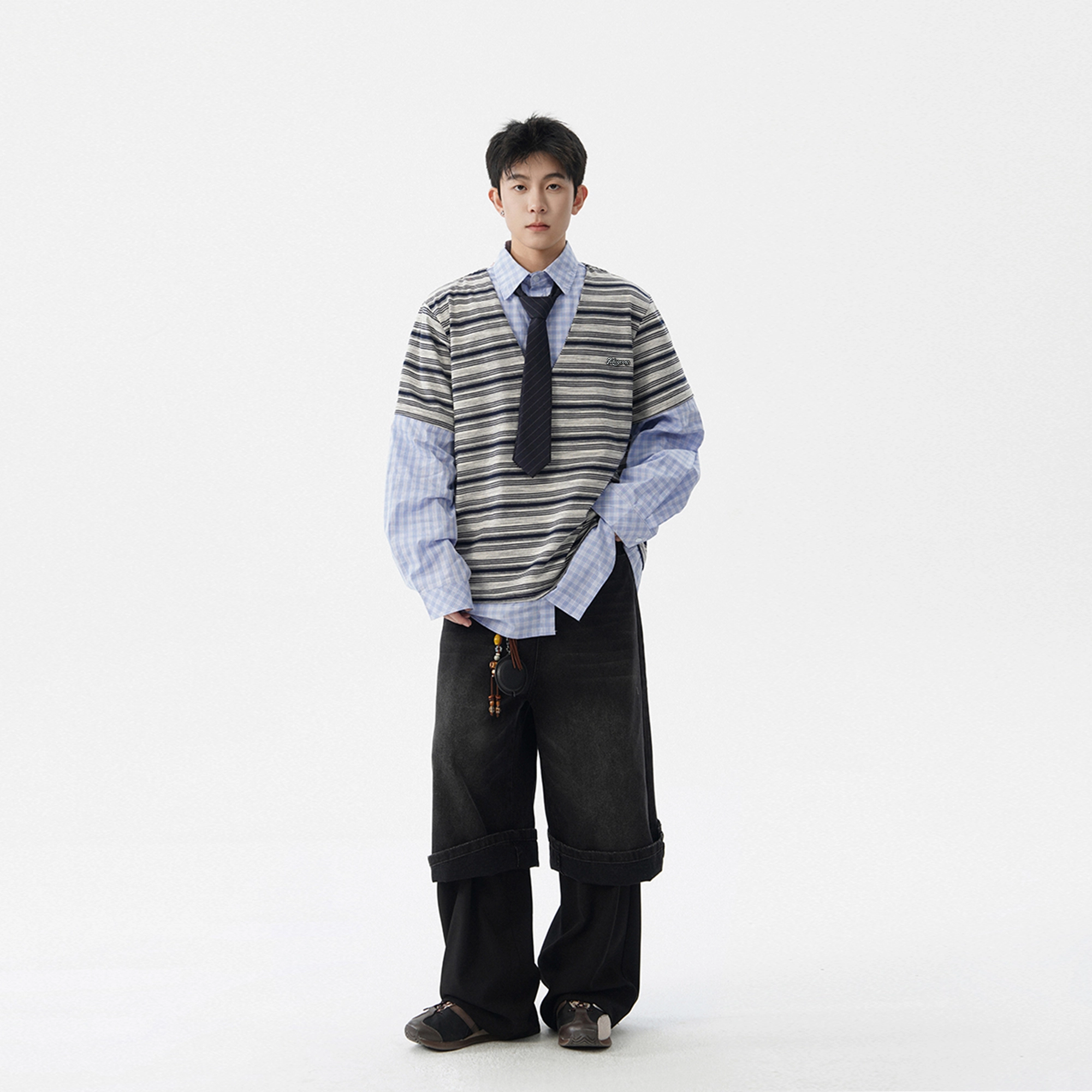 Fakeyoung Tvibelogo