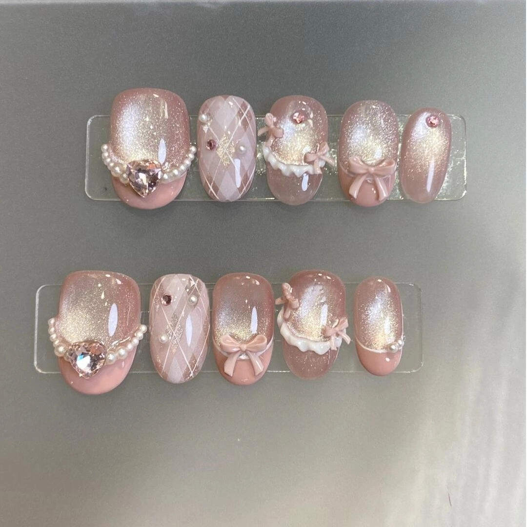 奥兰诺 玻璃珠纯欲粉色猫眼穿戴甲高颜值显白少女心洛可可美甲  短款浅色纯色 可爱