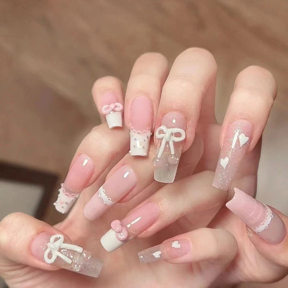 奥兰诺 可爱少女心穿戴甲粉色蝴蝶结裙边爱心美甲贴成品穿戴甲可拆卸  长方浅色裸色 可爱