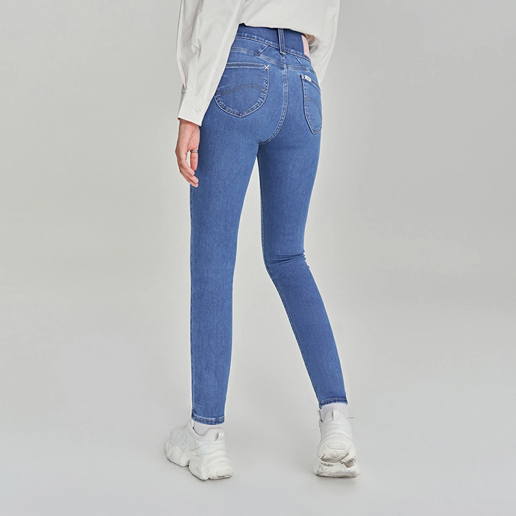 Lee FW23 419