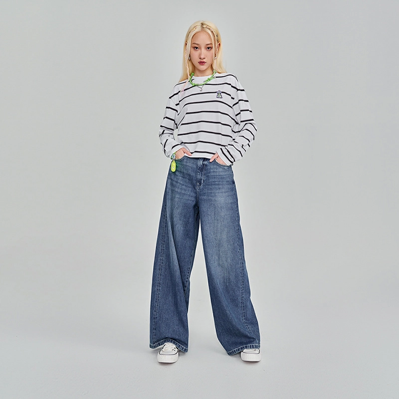Lee FW23 T