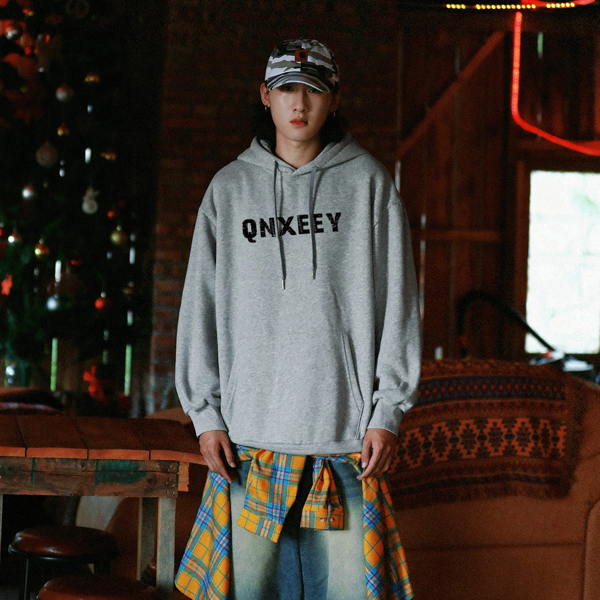 Qnxeey Logo