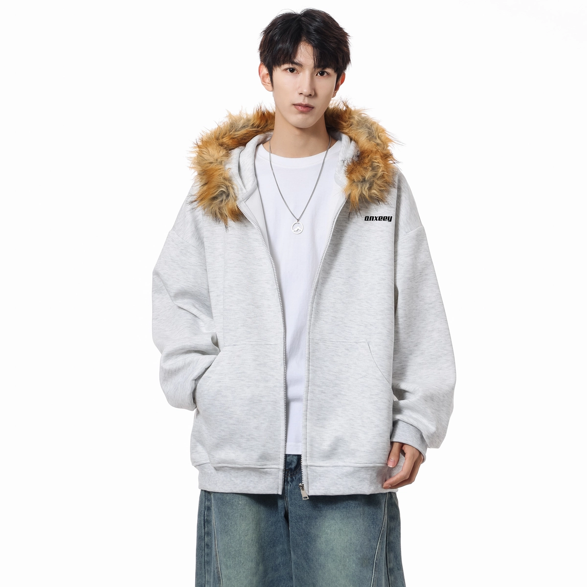 Qnxeey cleanfitlogo