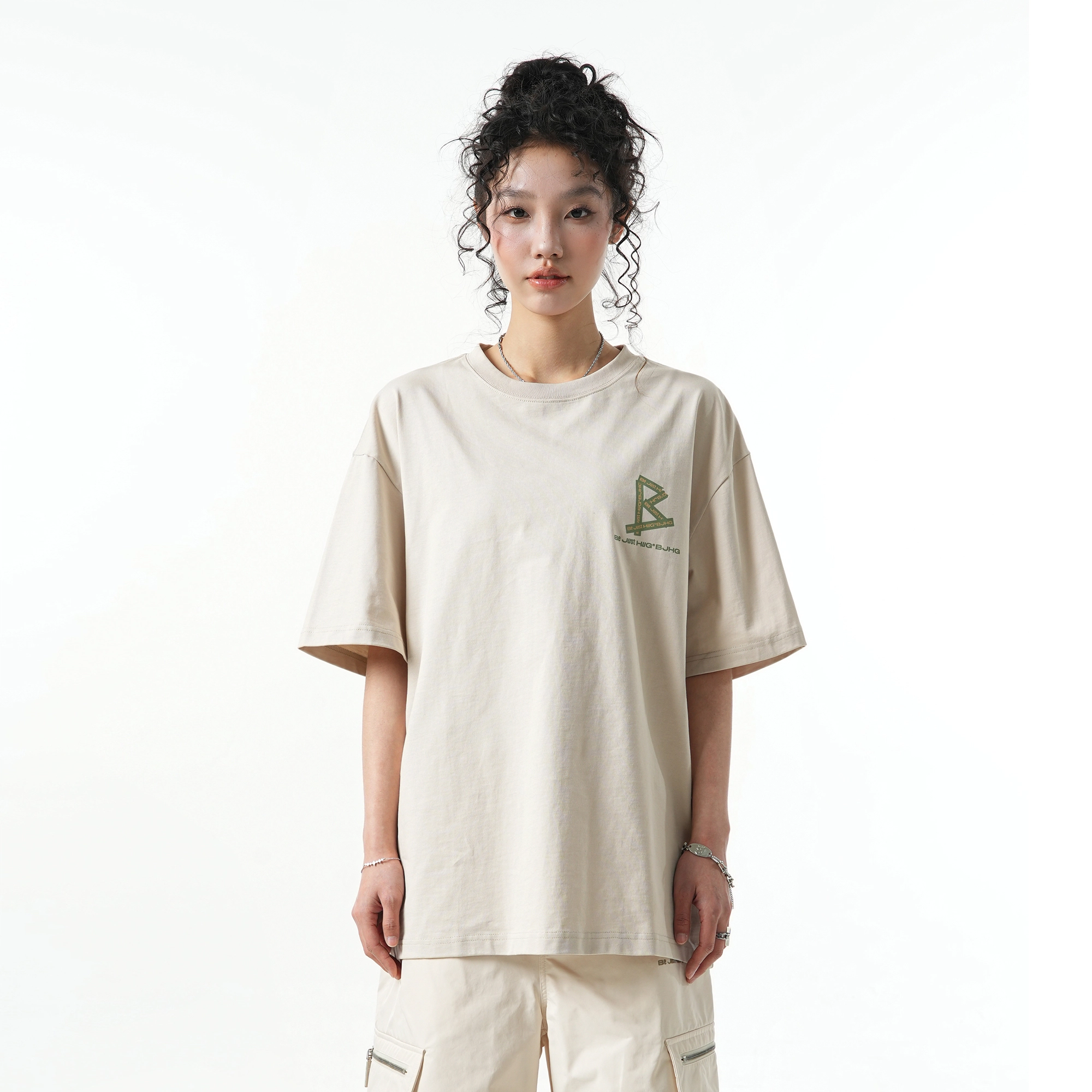 BJHG 24SS T