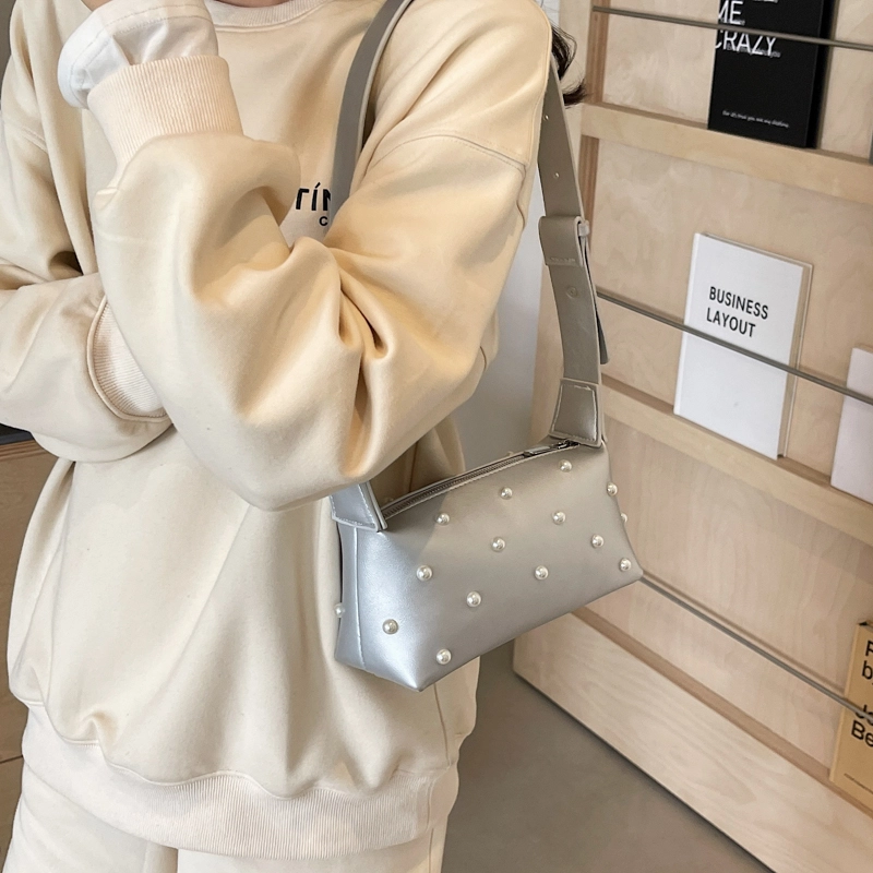 Z 1979 PU