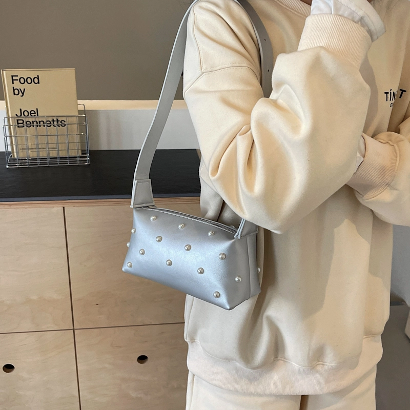 Z 1979 PU