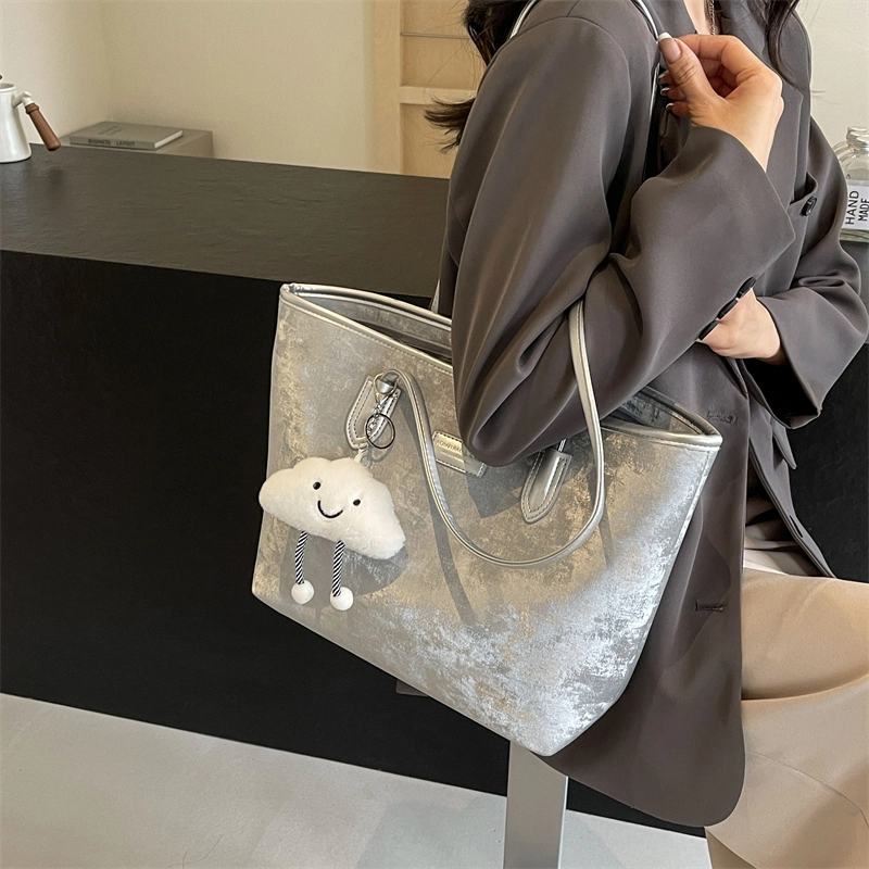 WHEELY BABY+ PU Tote