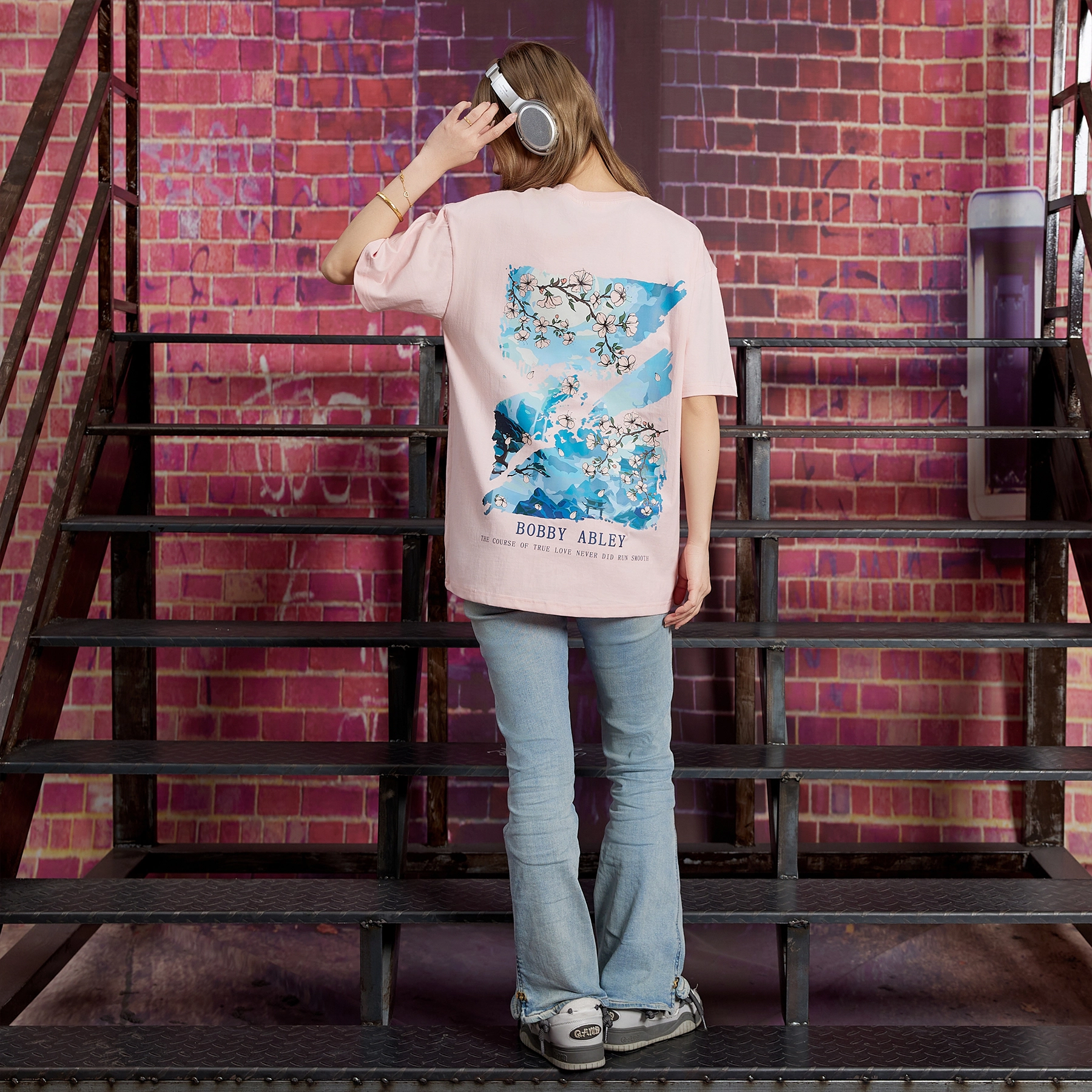 BOBBY ABLEY T