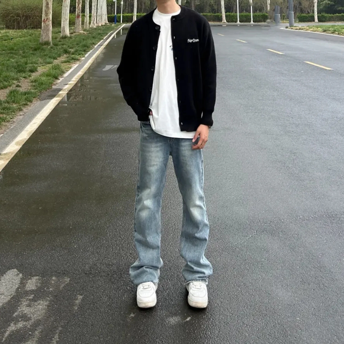 人本 高级设计感闪电裂纹水洗潮流直筒宽松裤子阔腿长裤牛仔裤 男女同款 浅蓝色