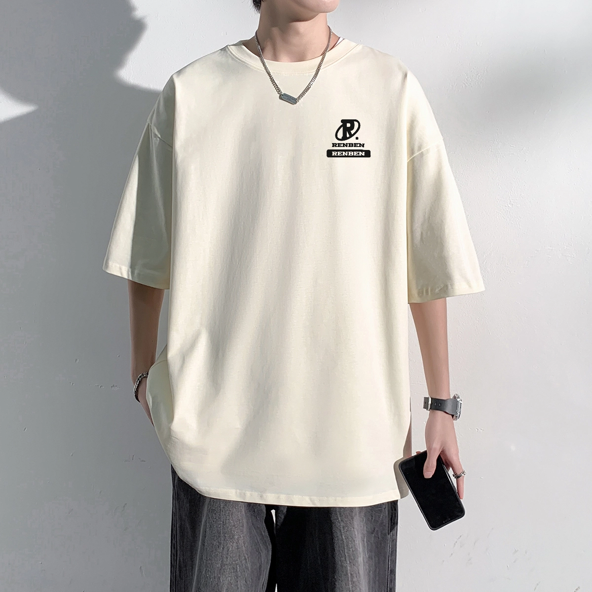 LOGO T