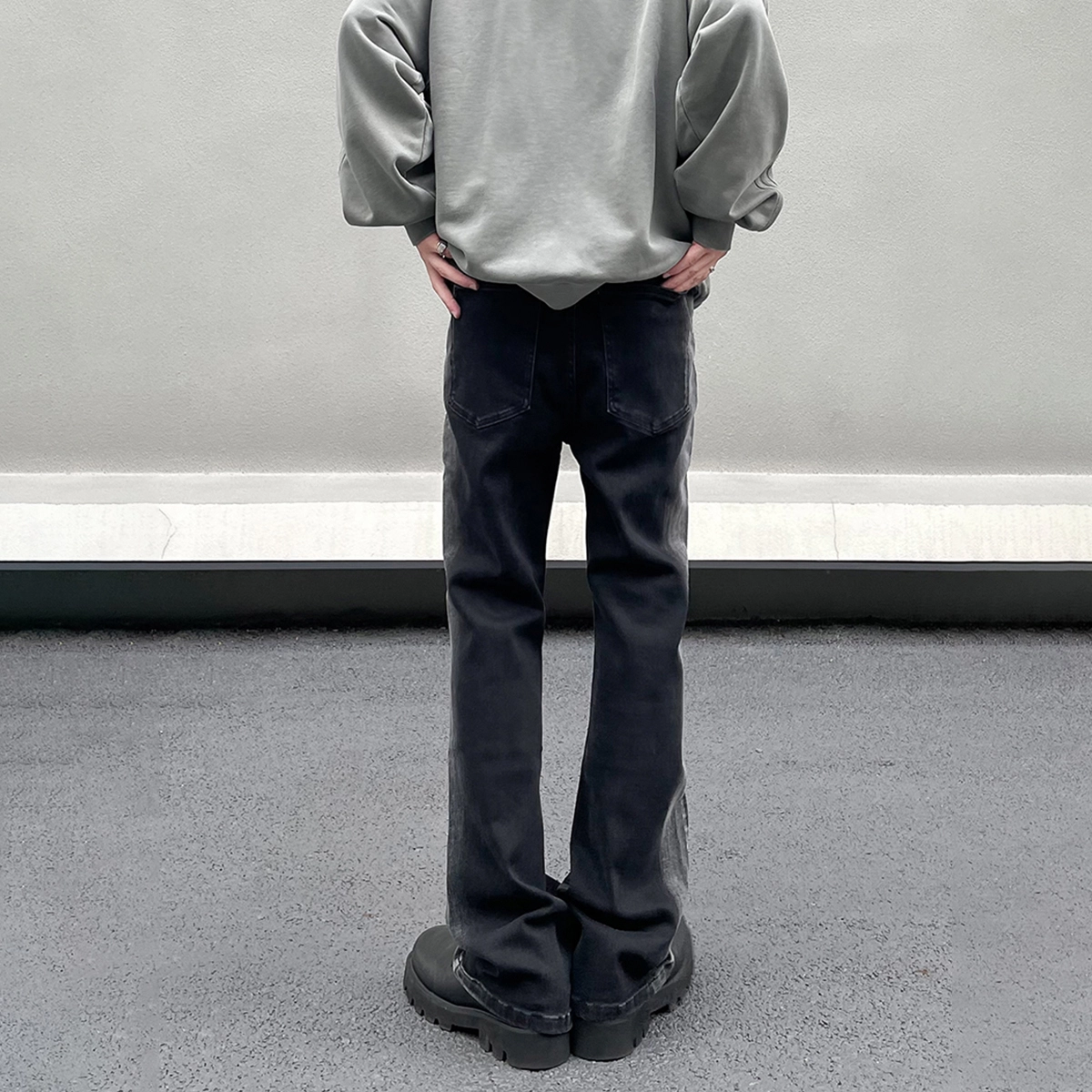 人本 侧边双色渐变长裤子微弹青春户外通勤撞色直筒牛仔裤夏季 男女同款 黑色