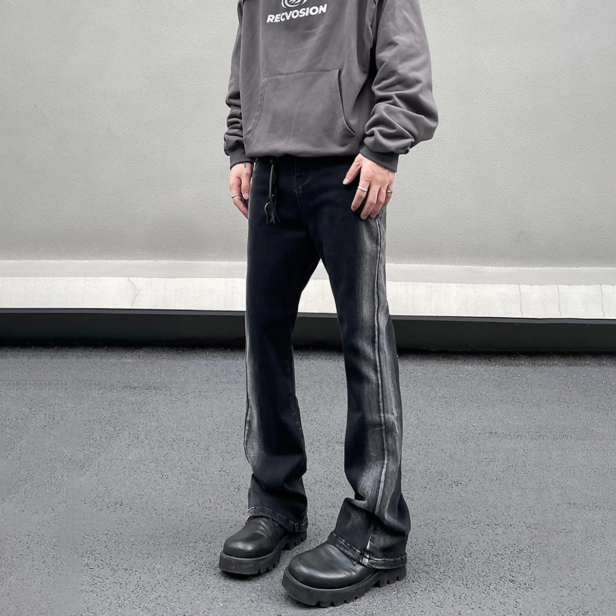 人本 侧边双色渐变长裤子微弹青春户外通勤撞色直筒牛仔裤夏季 男女同款 黑色