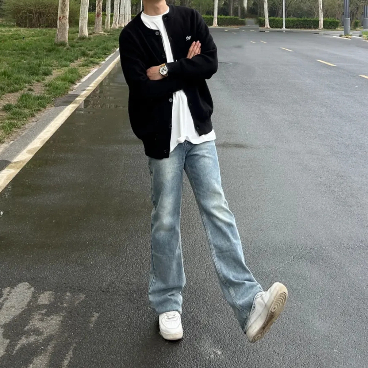 人本 高级设计感闪电裂纹水洗潮流直筒宽松裤子阔腿长裤牛仔裤 男女同款 浅蓝色