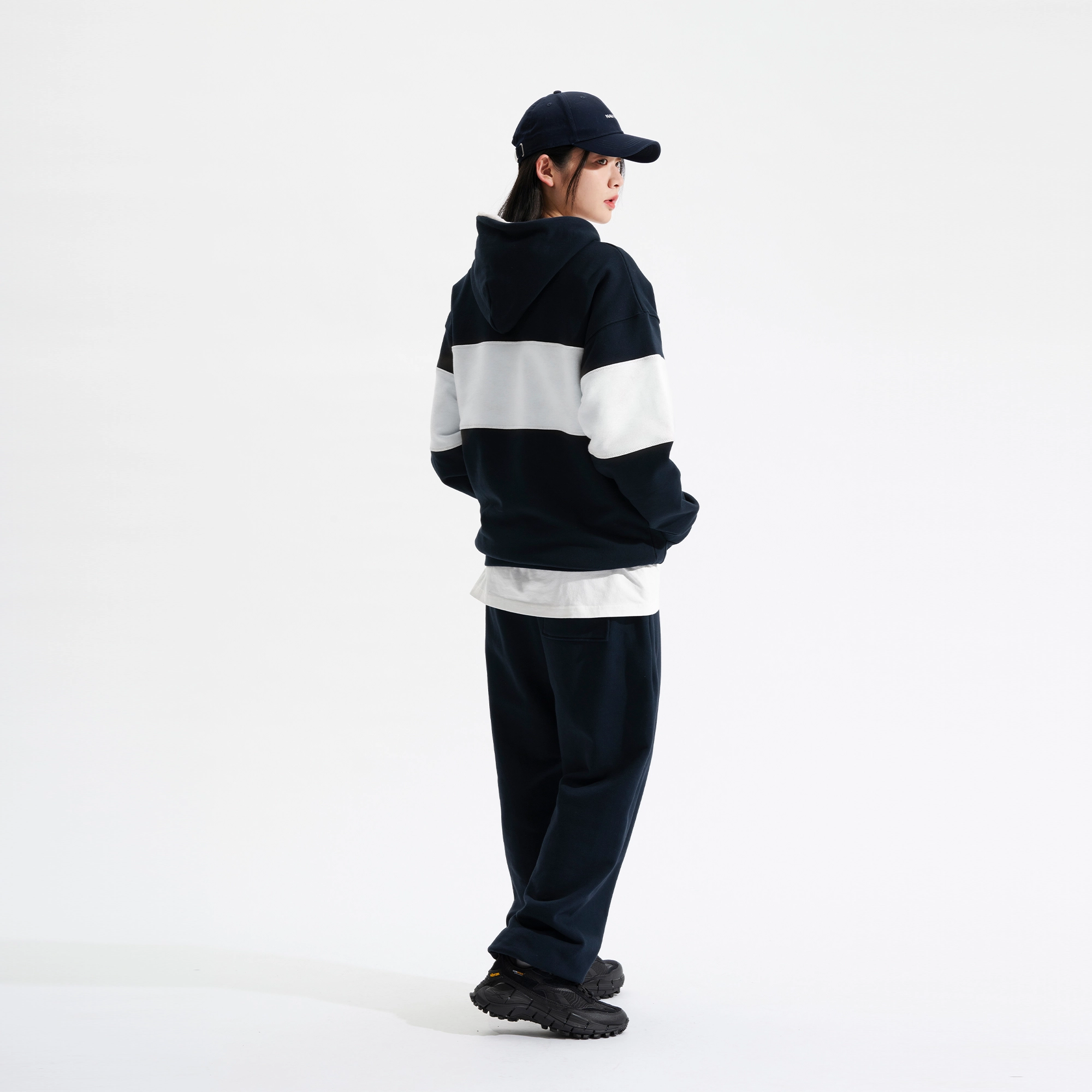 nautica white sail logo