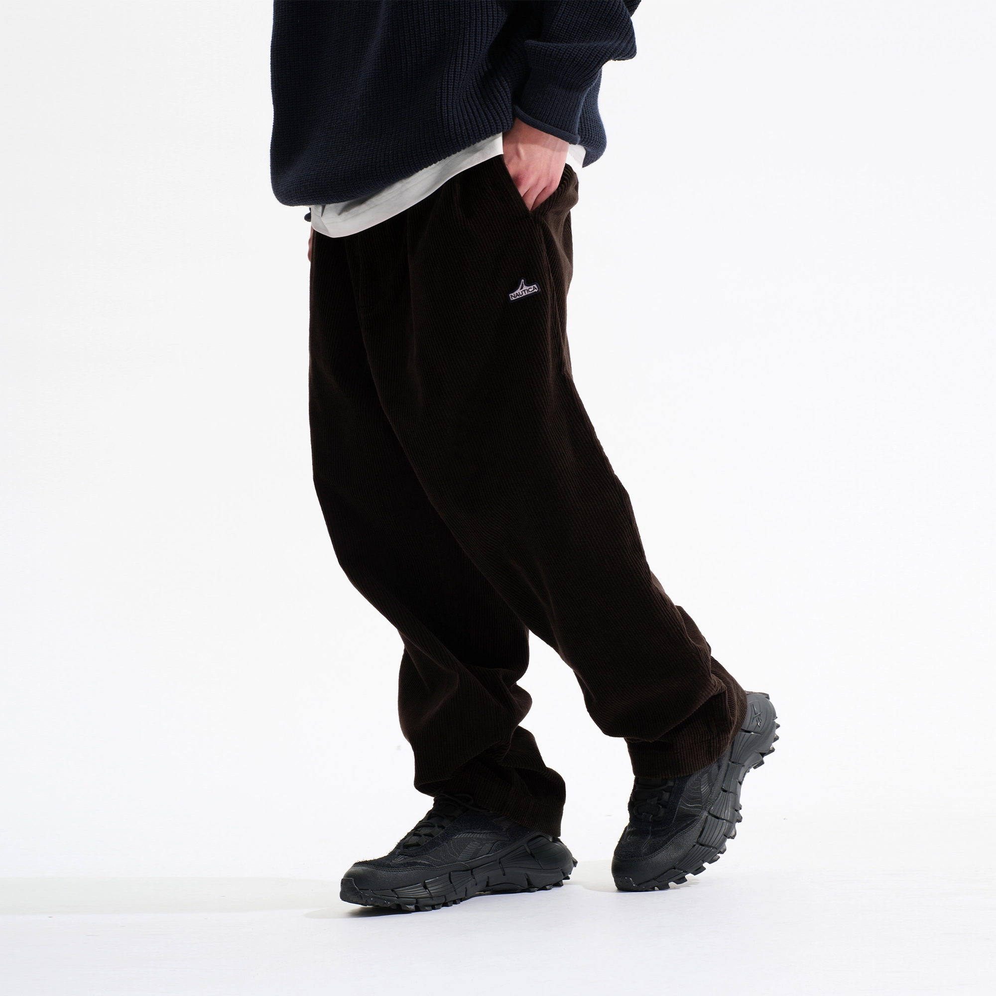 nautica white sail
