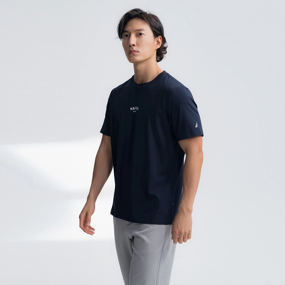 NAUTICA T