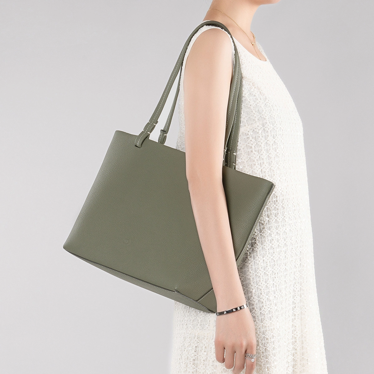 Chrisdien Deny Tote