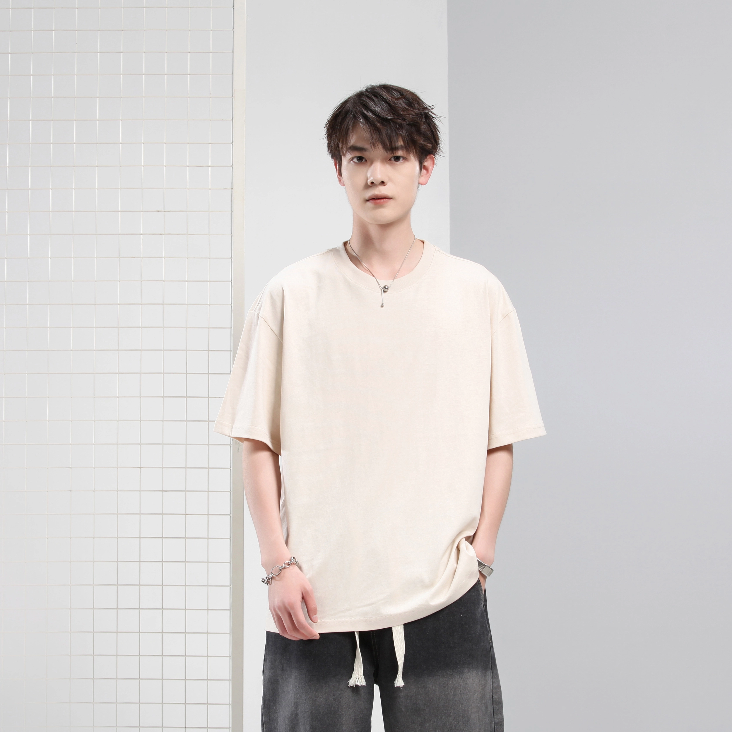 KW T