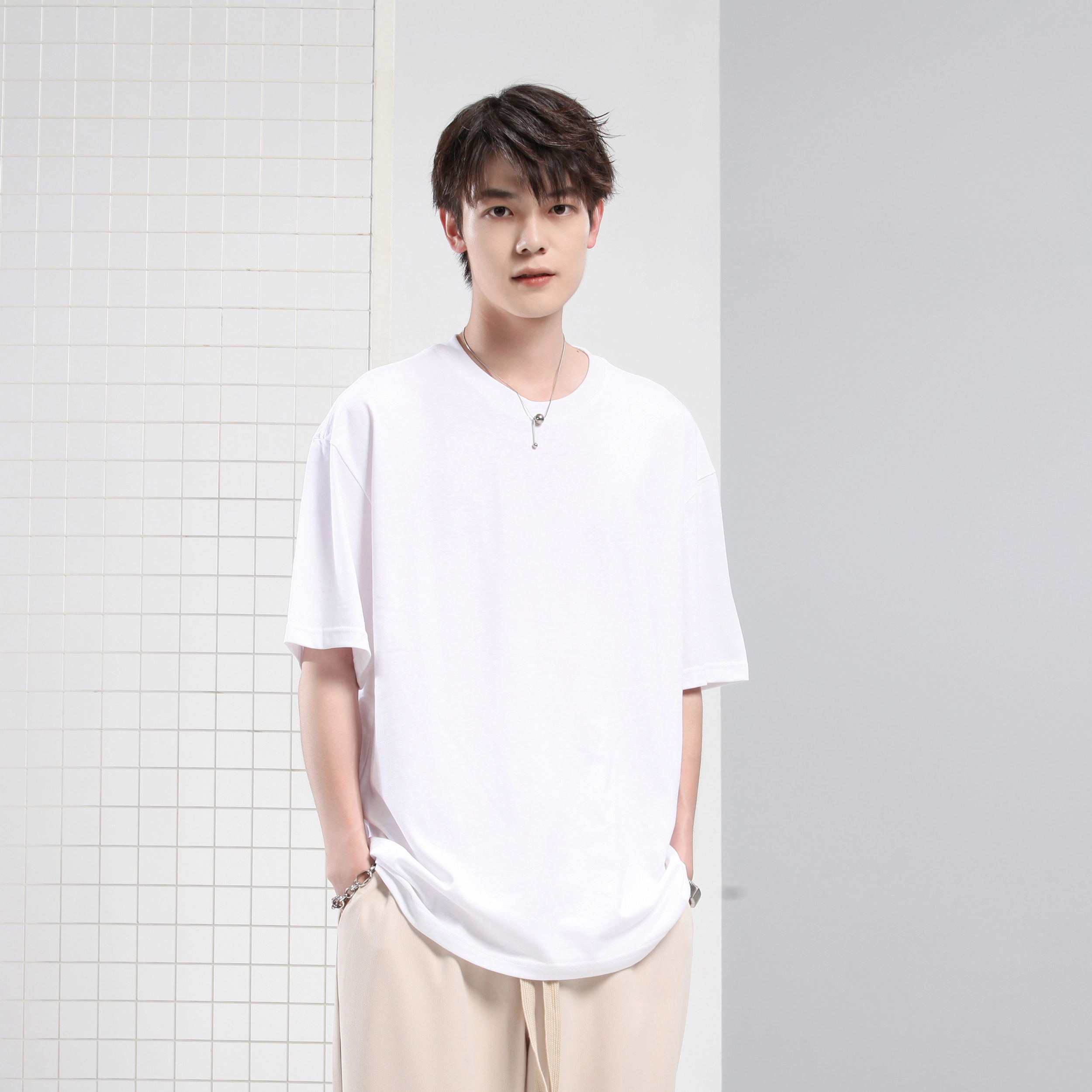 KW T