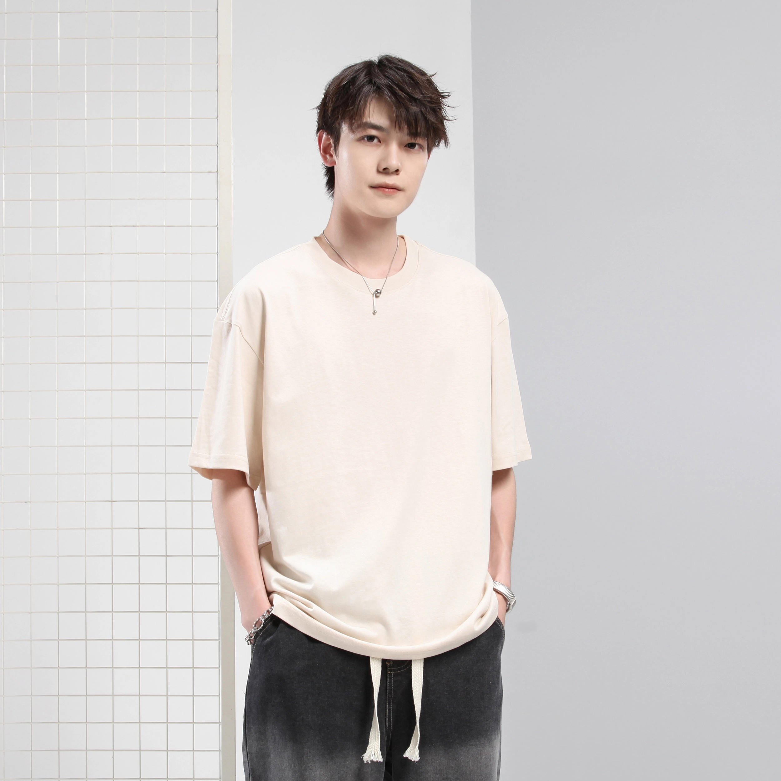 KW T