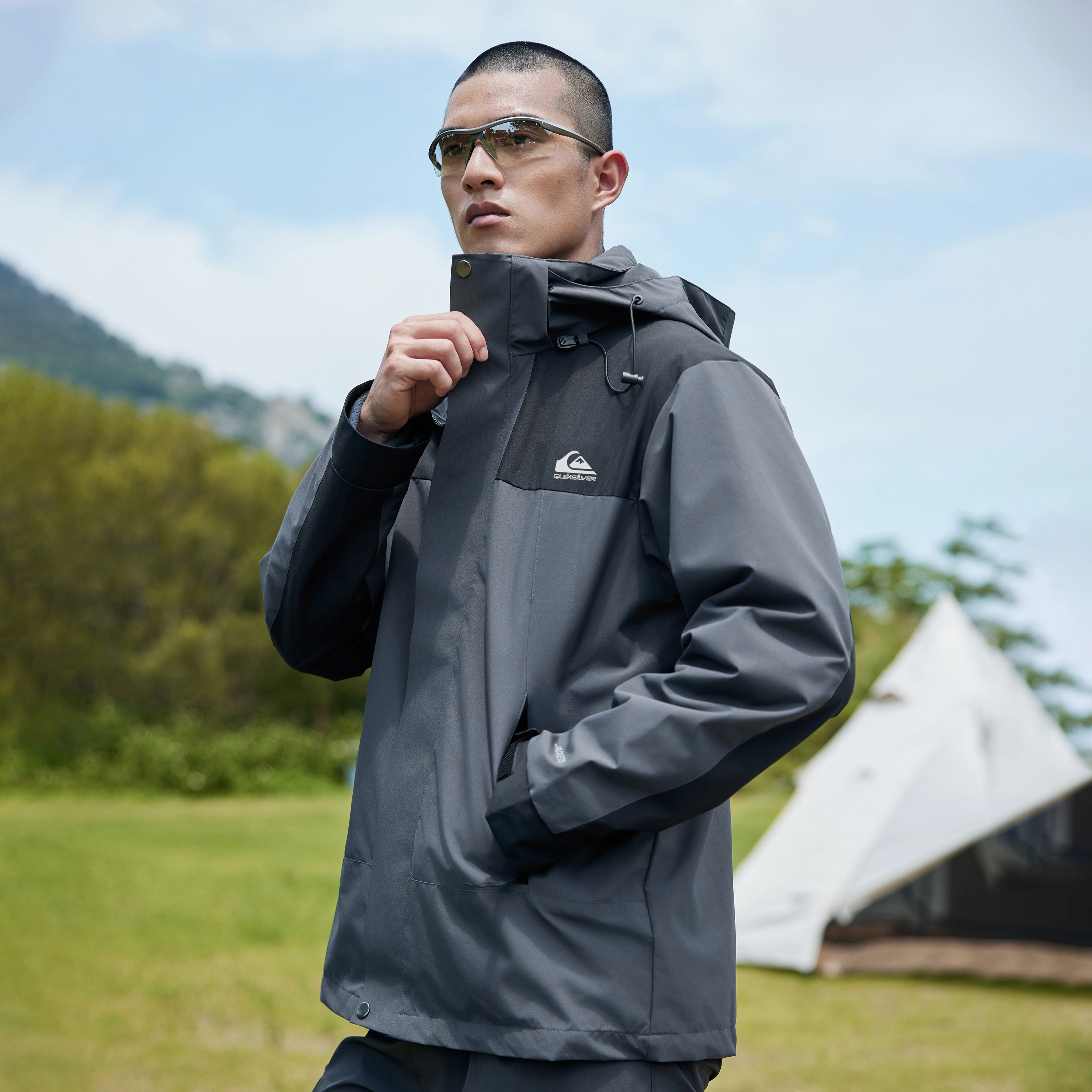 Quiksilver LOGO