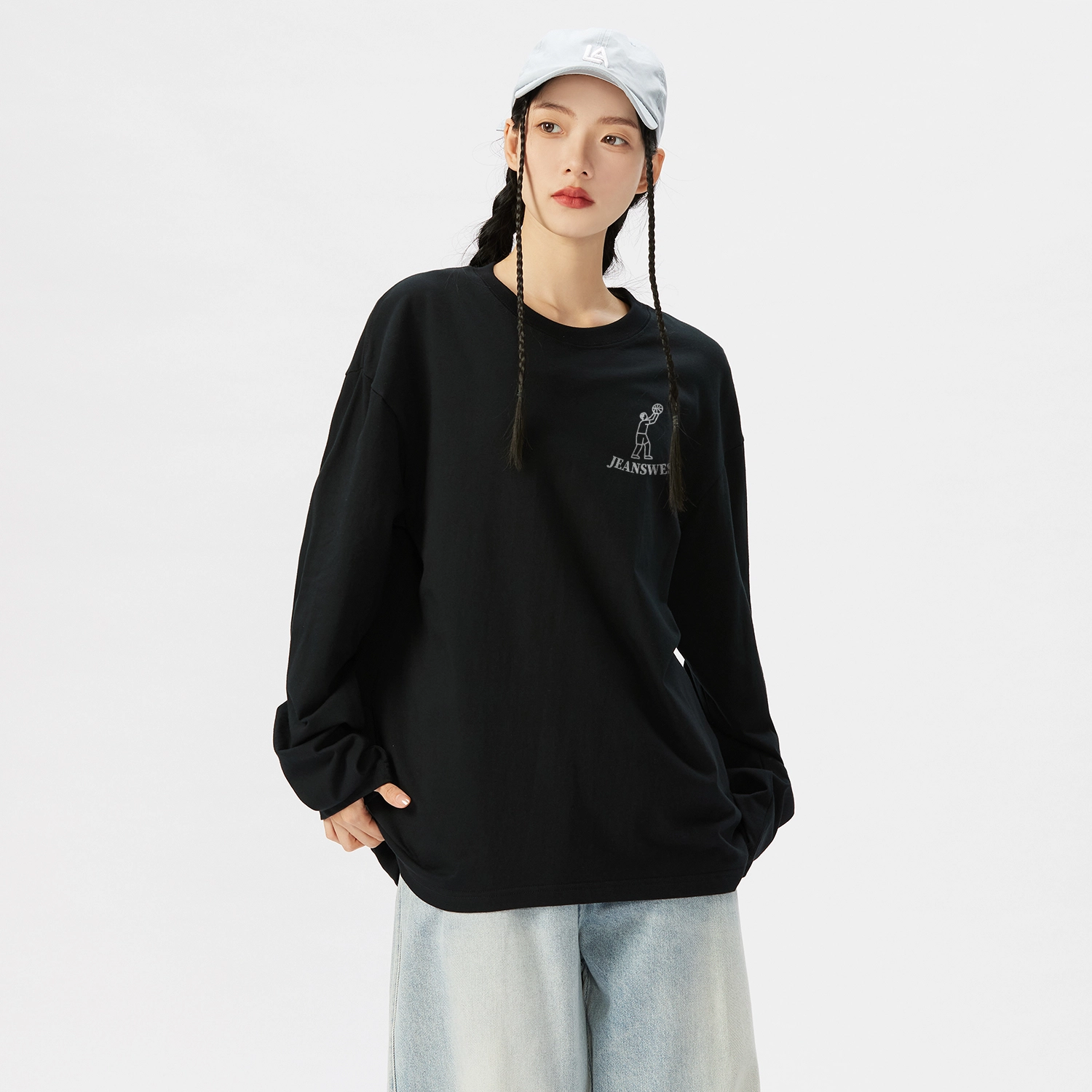 JEANSWEST LogoT