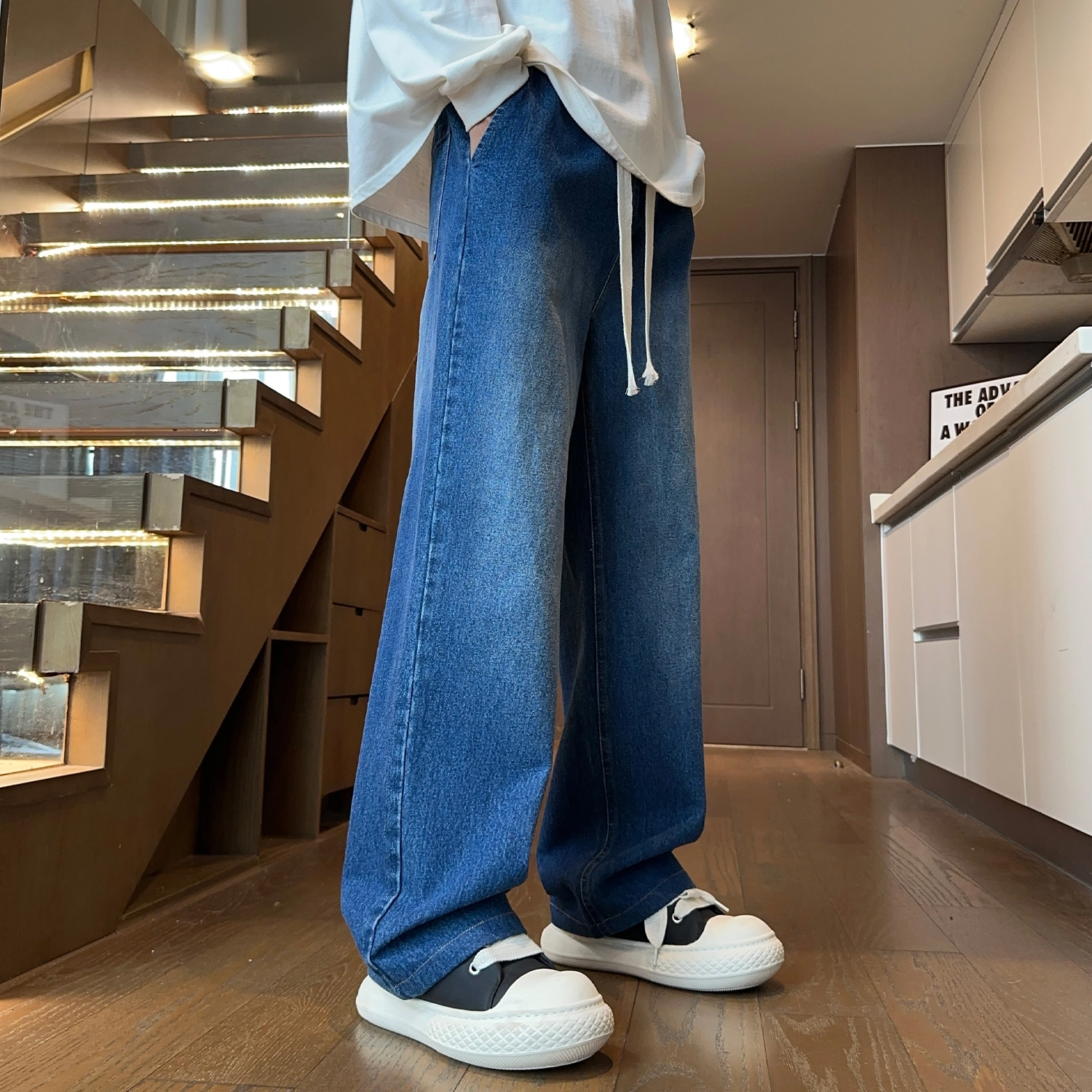 JEANSWEST