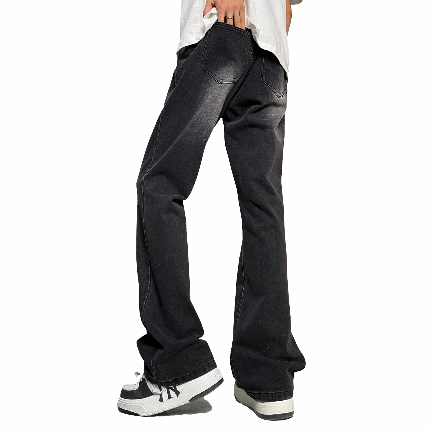 JEANSWEST vibelogo