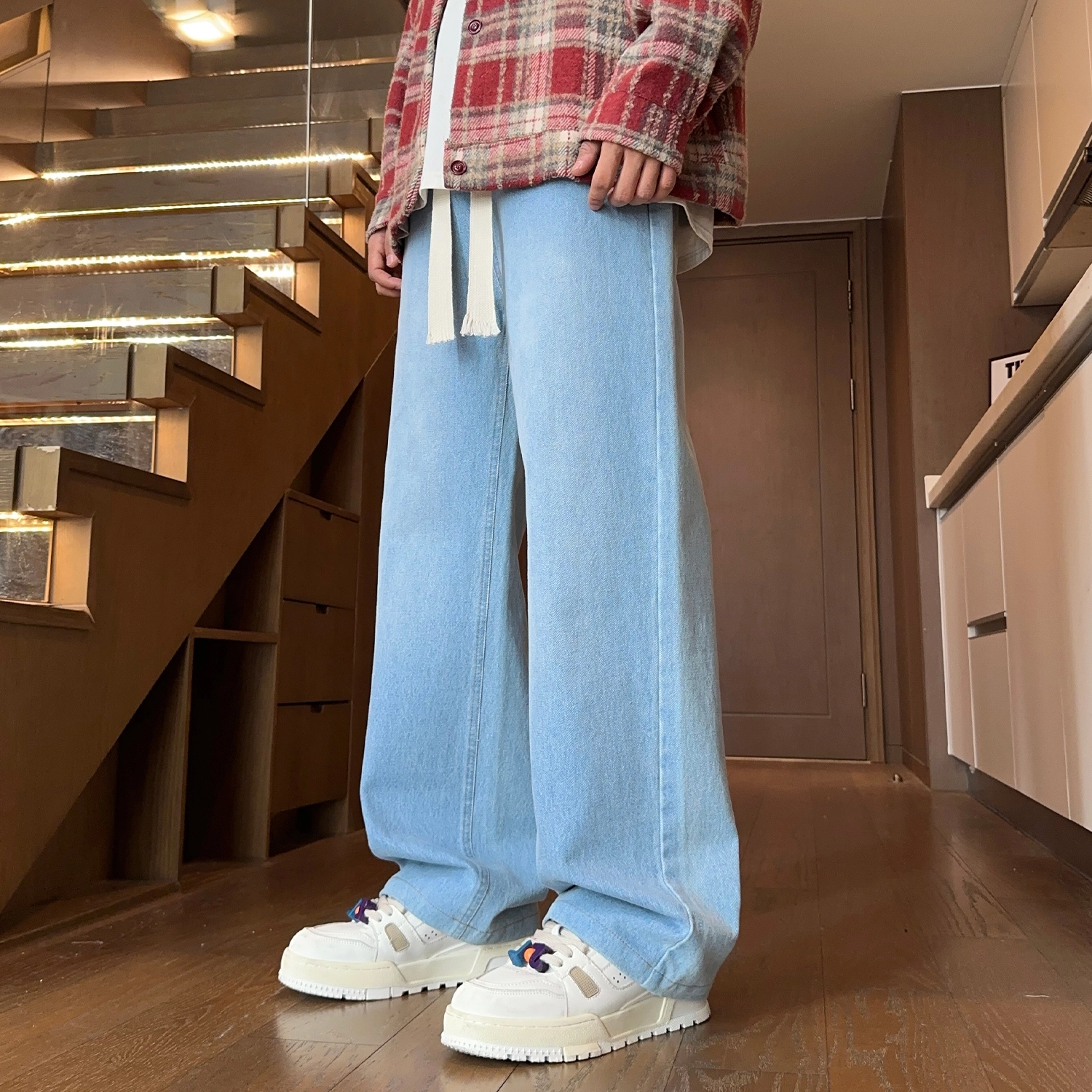 JEANSWEST