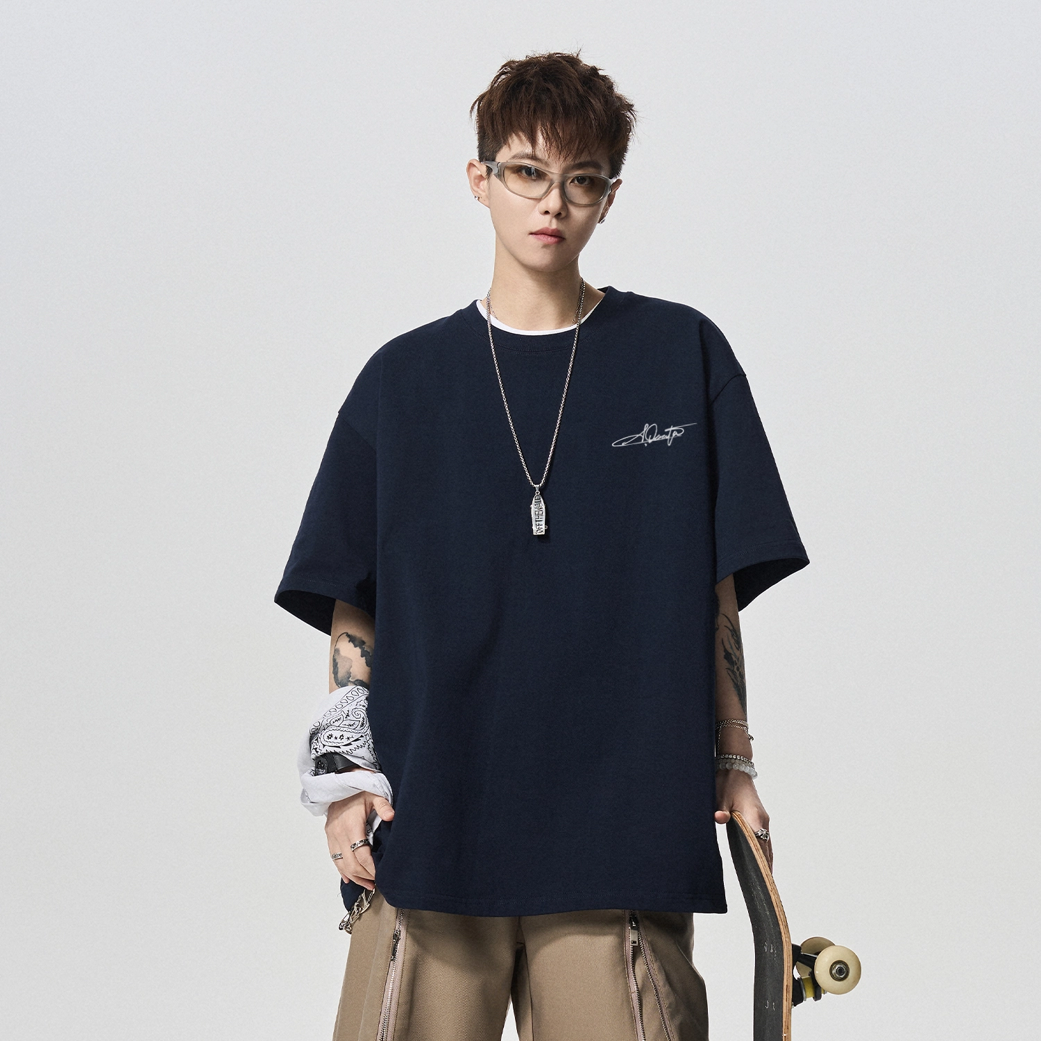 JEANSWEST logoT