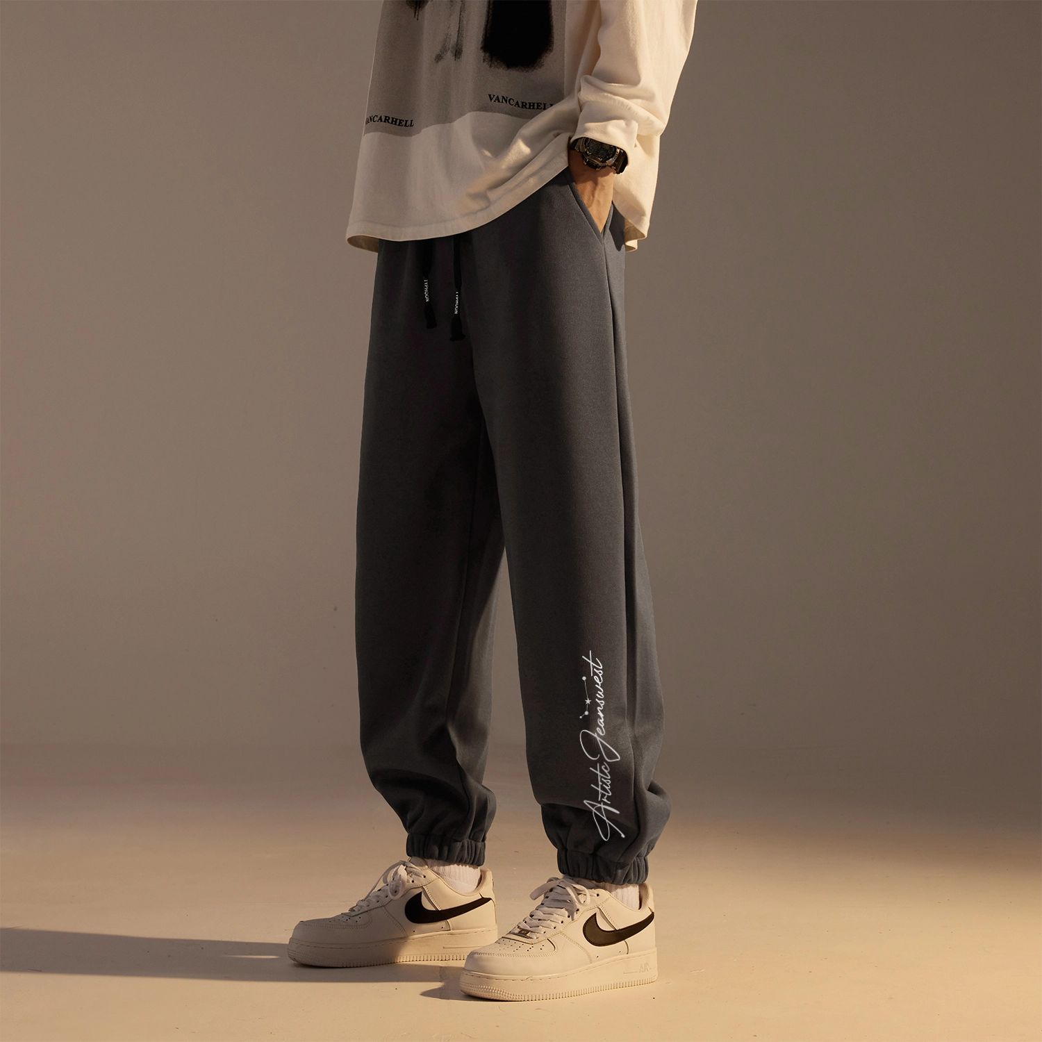 JEANSWEST