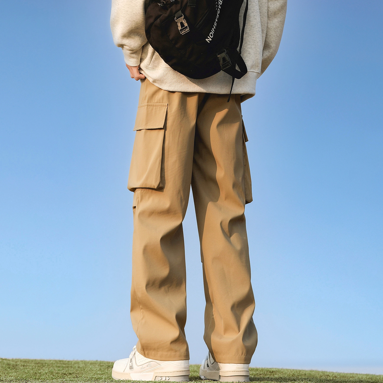 JEANSWEST Logo